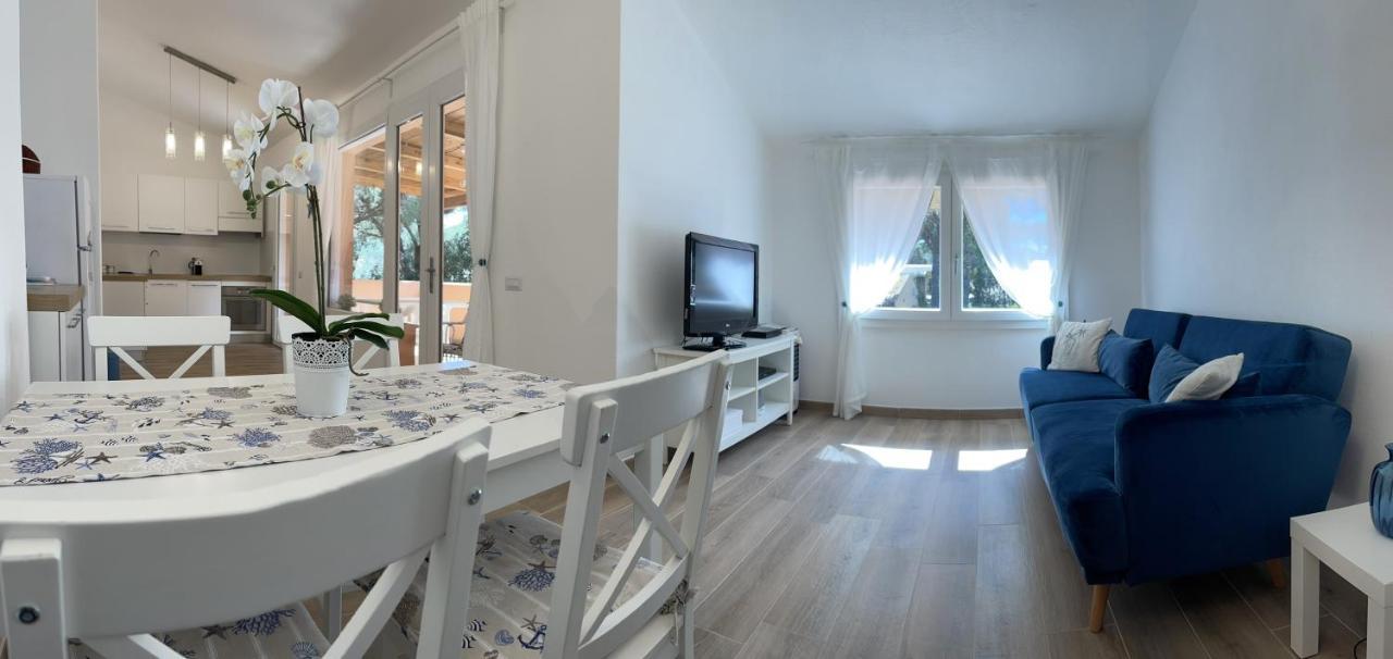 Beach House Calaverde Village Santa Margherita di Pula Εξωτερικό φωτογραφία